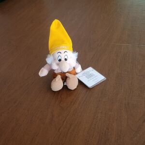Disney Store 8” Plush Mini Bean Bag Sneezy Snow White and The Seven 7 Dwarfs